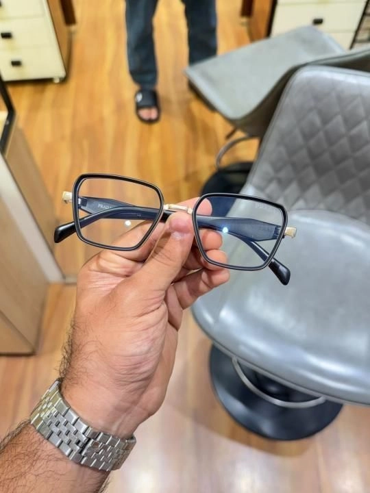 Prad 7381 gold plano 1