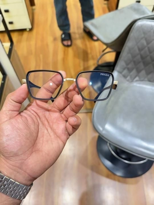 Prad 7381 gold plano 3