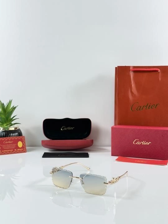 Cartie 1054 Gold Green DC 1