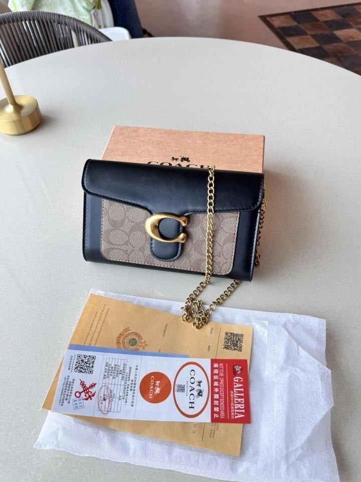 COAACH CHAIN SLING WITH OGBOX DUSTBAG BILLS ETC 2