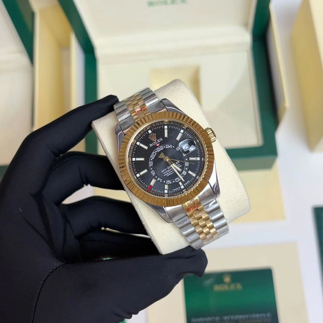 Rolex Dweller automatic 4