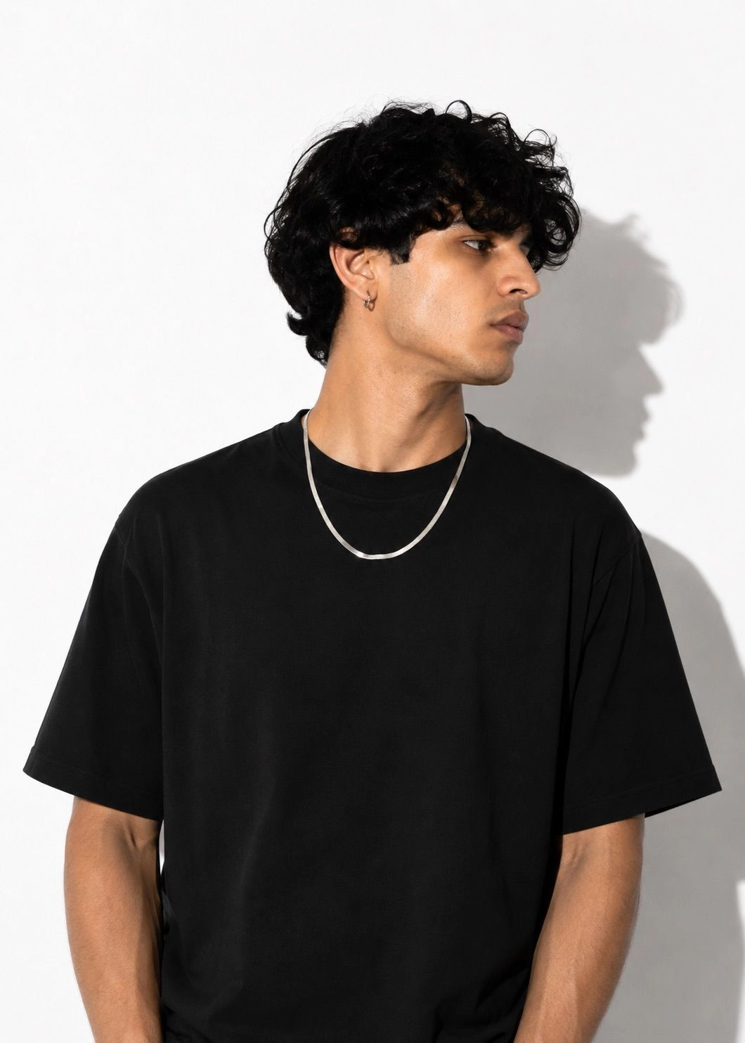 HANDCRAFTED CHAIN 1