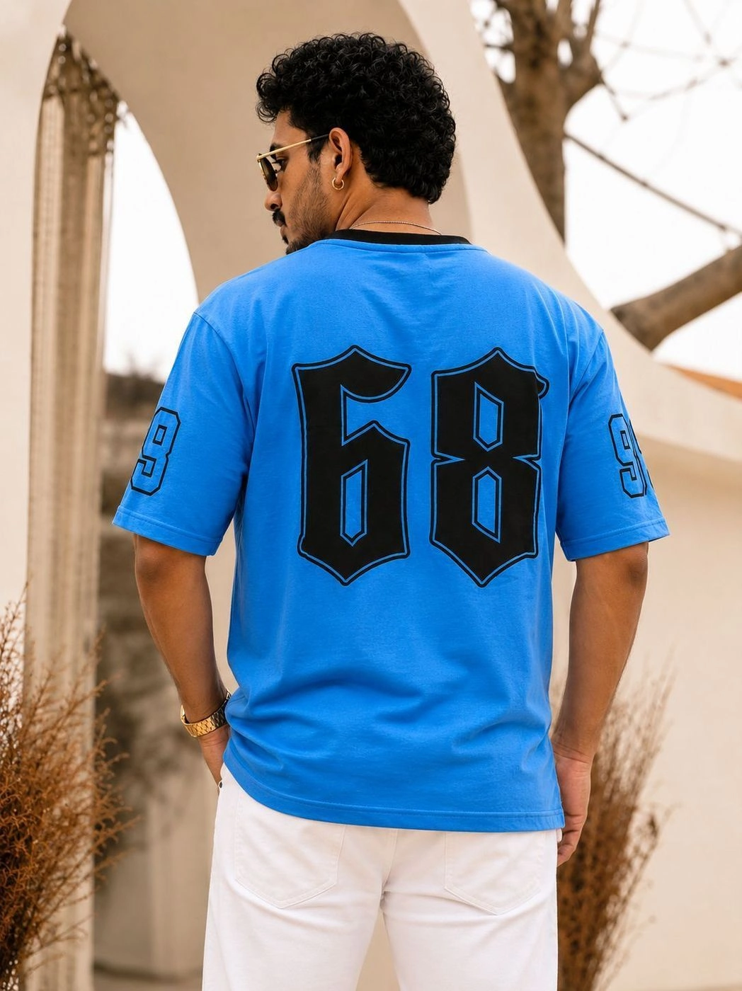V-neck Oversized Tees