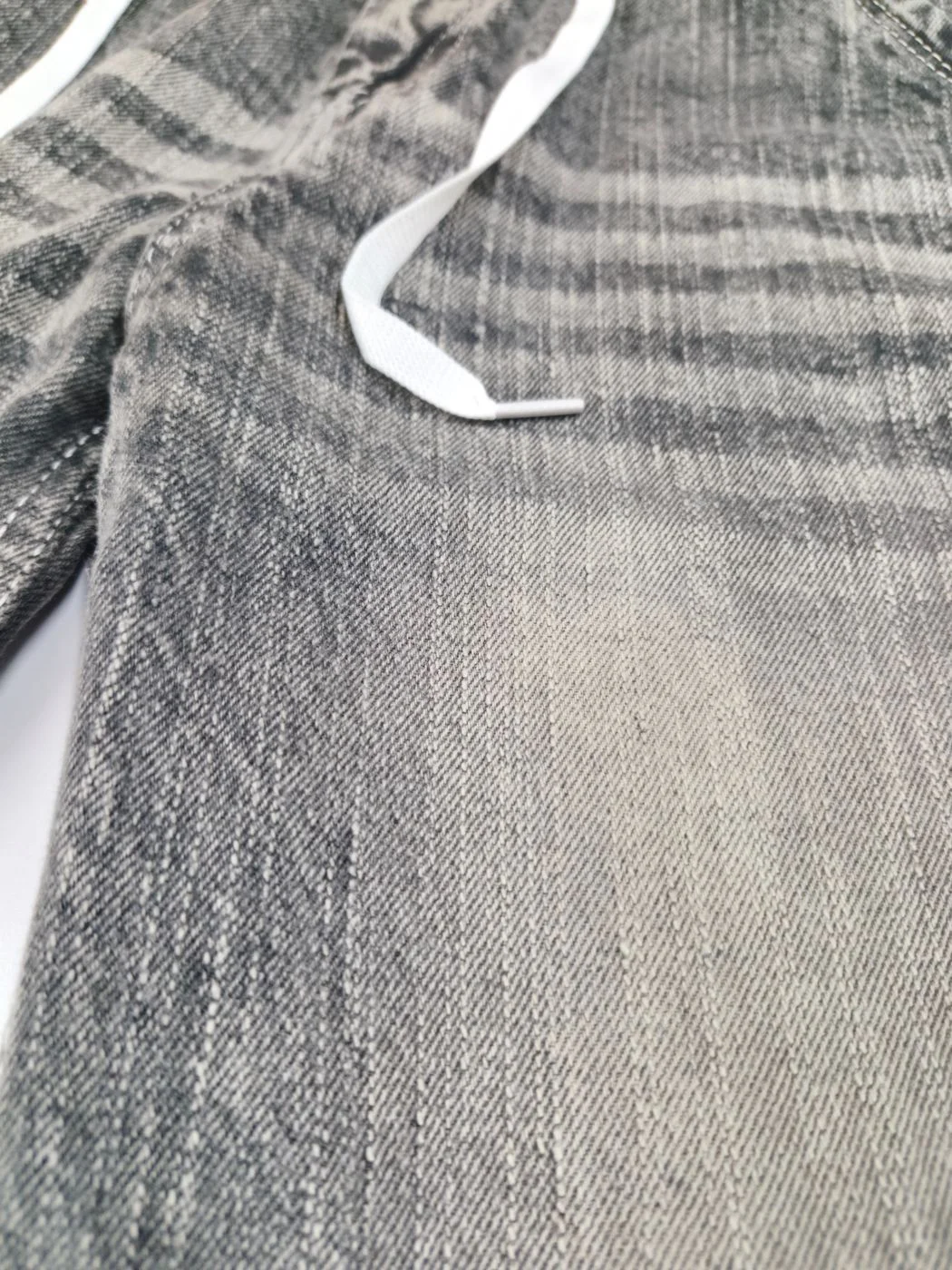 Men's Urban Loose Fit Grey Snow Wash Denim Joggers 3