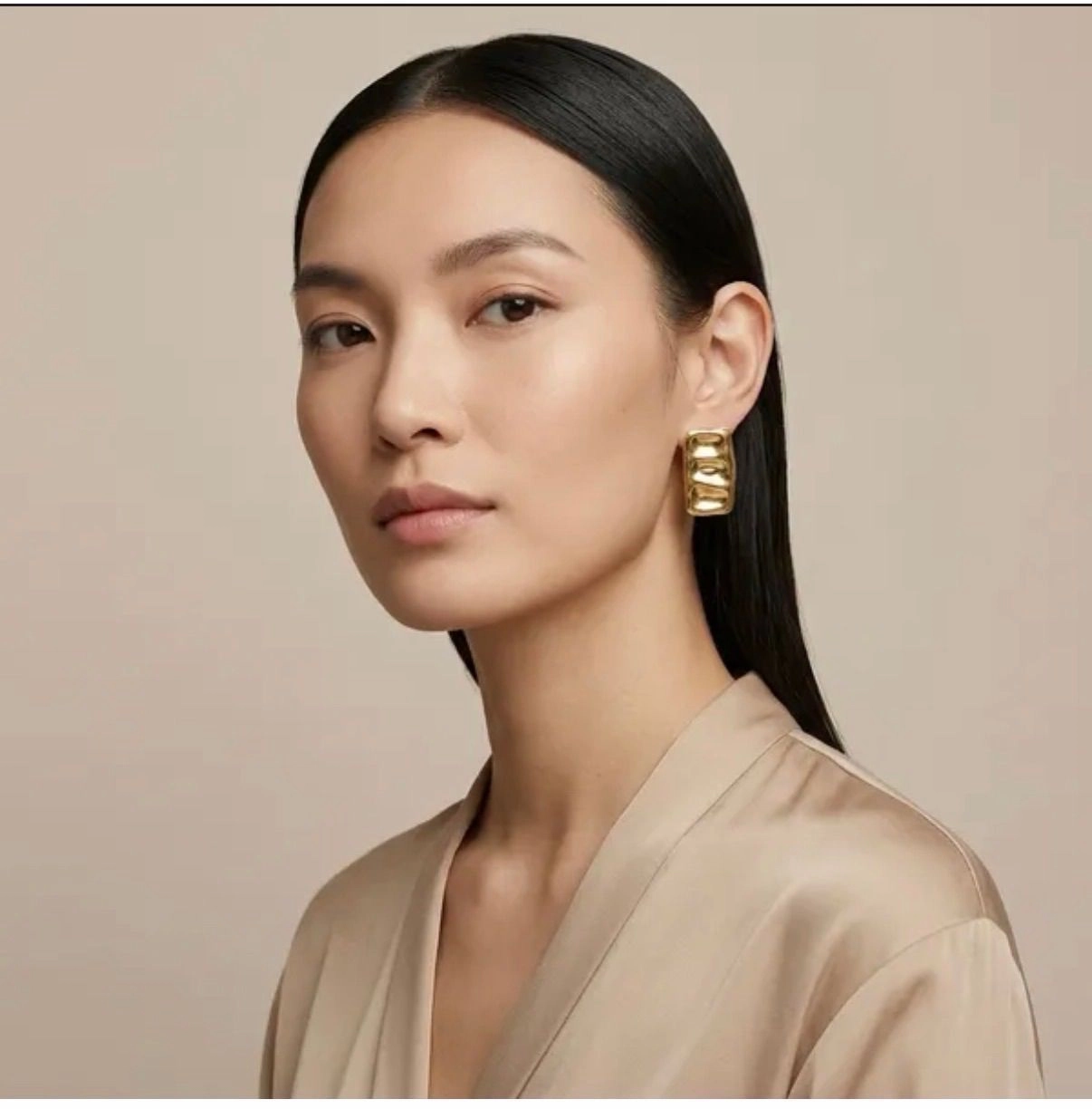 Gold-Tone Textured Stud Earrings 2