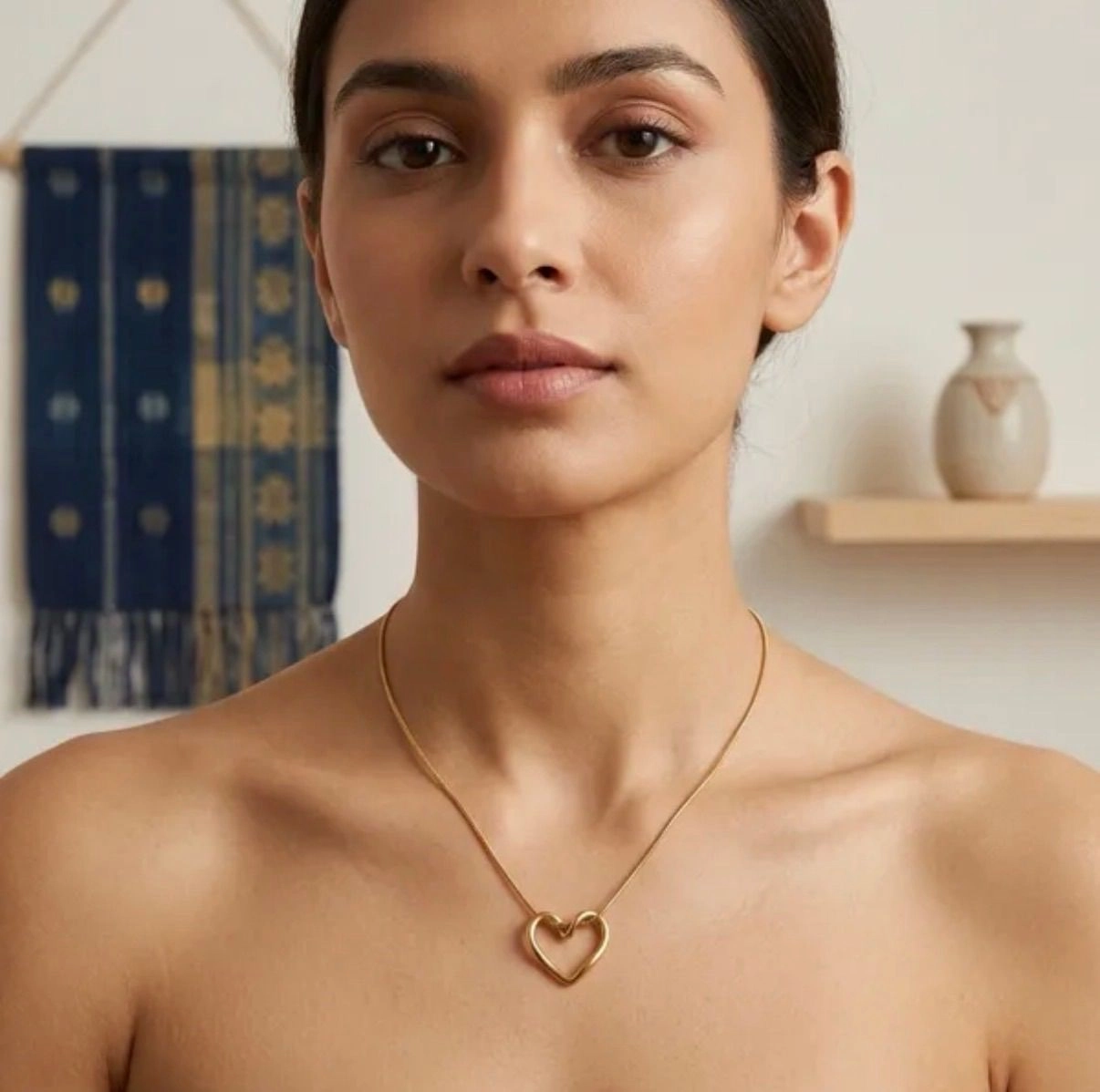 Gold-Tone Heart Pendant Necklace 1
