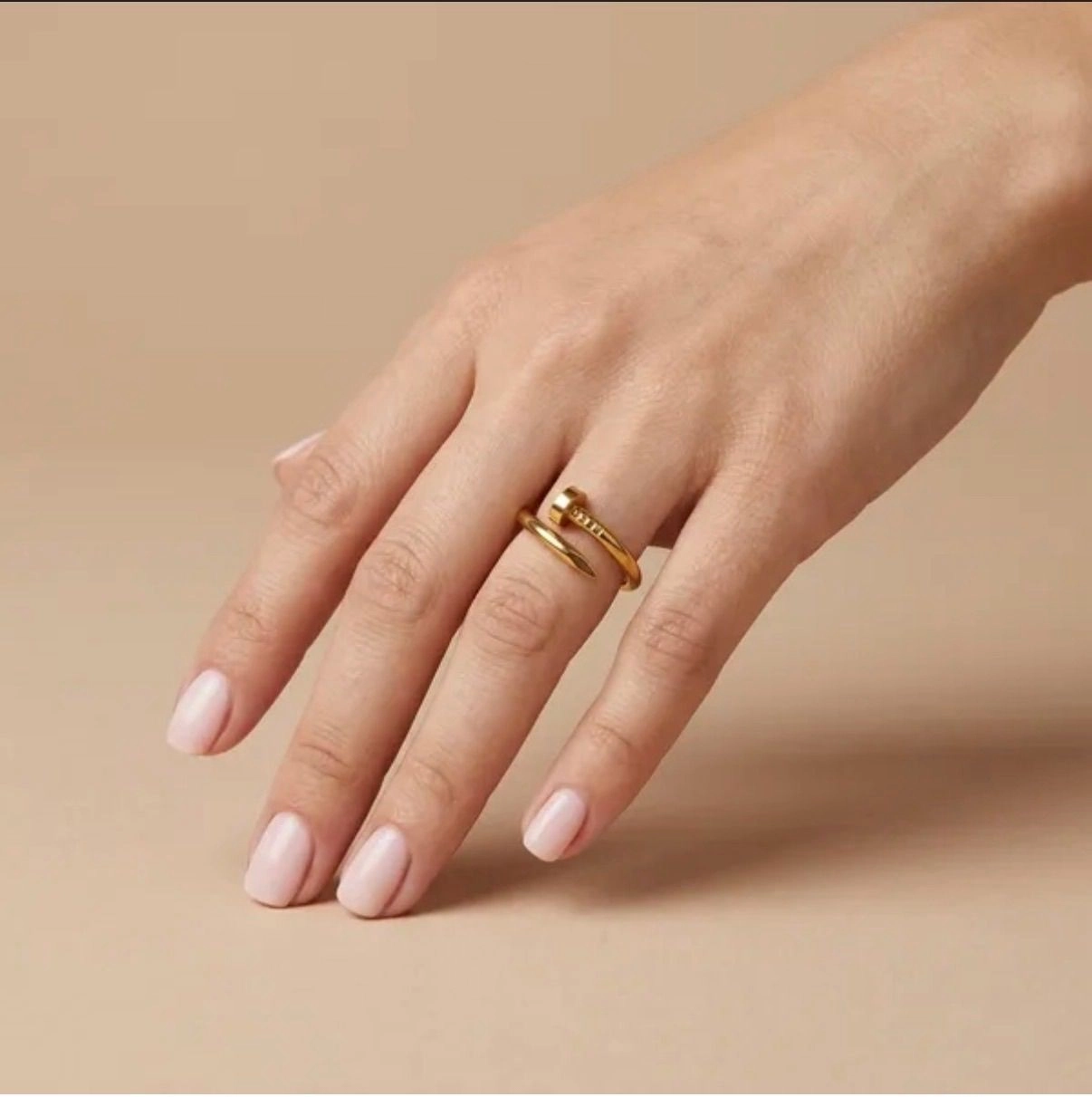 Luna Twist Ring 1