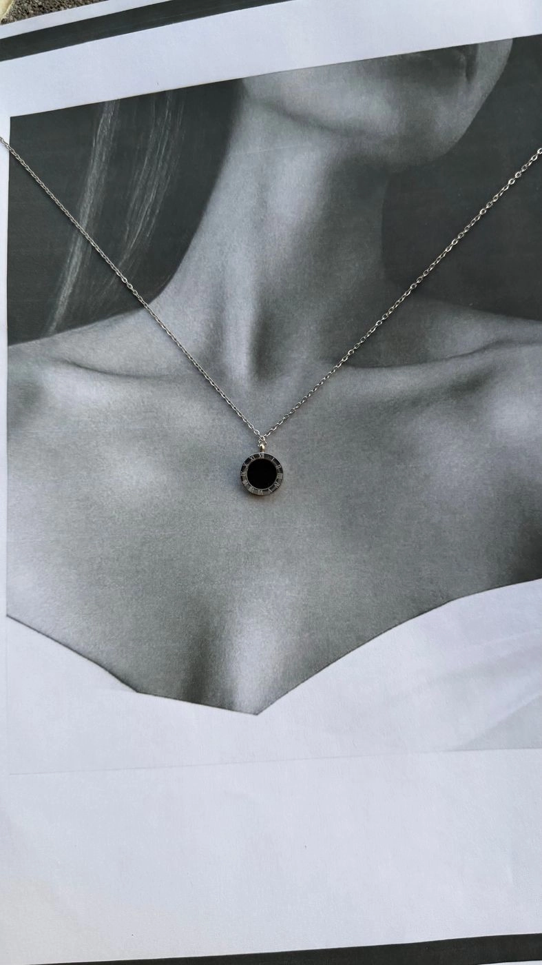 Double-Sided Classic Disc Necklace(SILVER) 1
