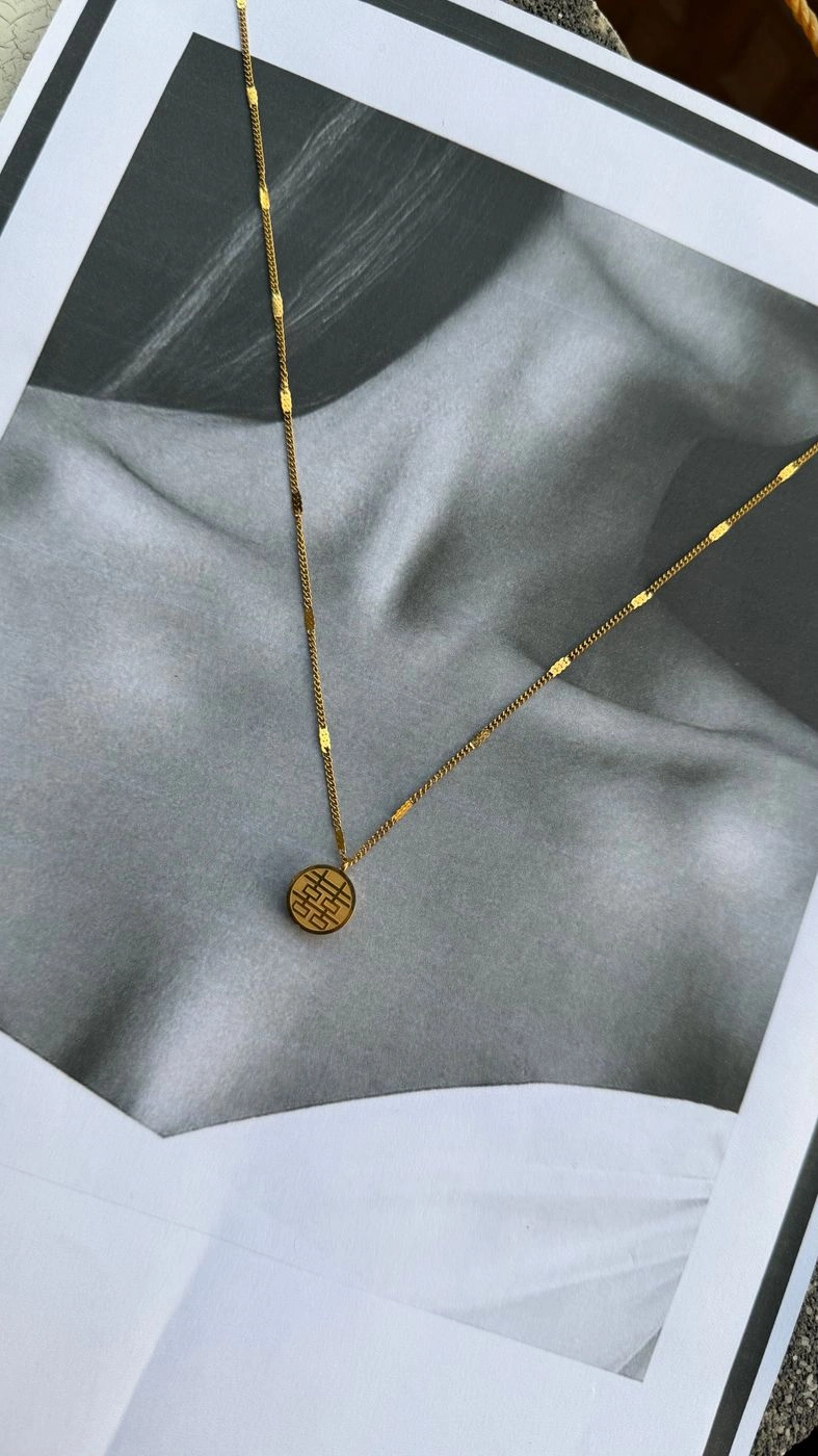 Double-Sided Symbol Pendant Necklace 1