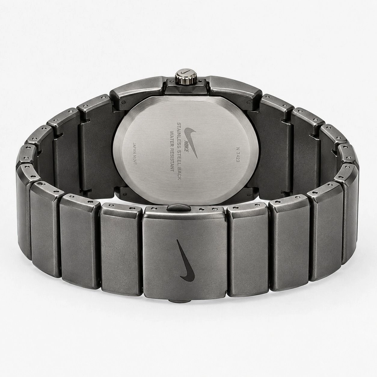 Metal Dial Analog Watch 3