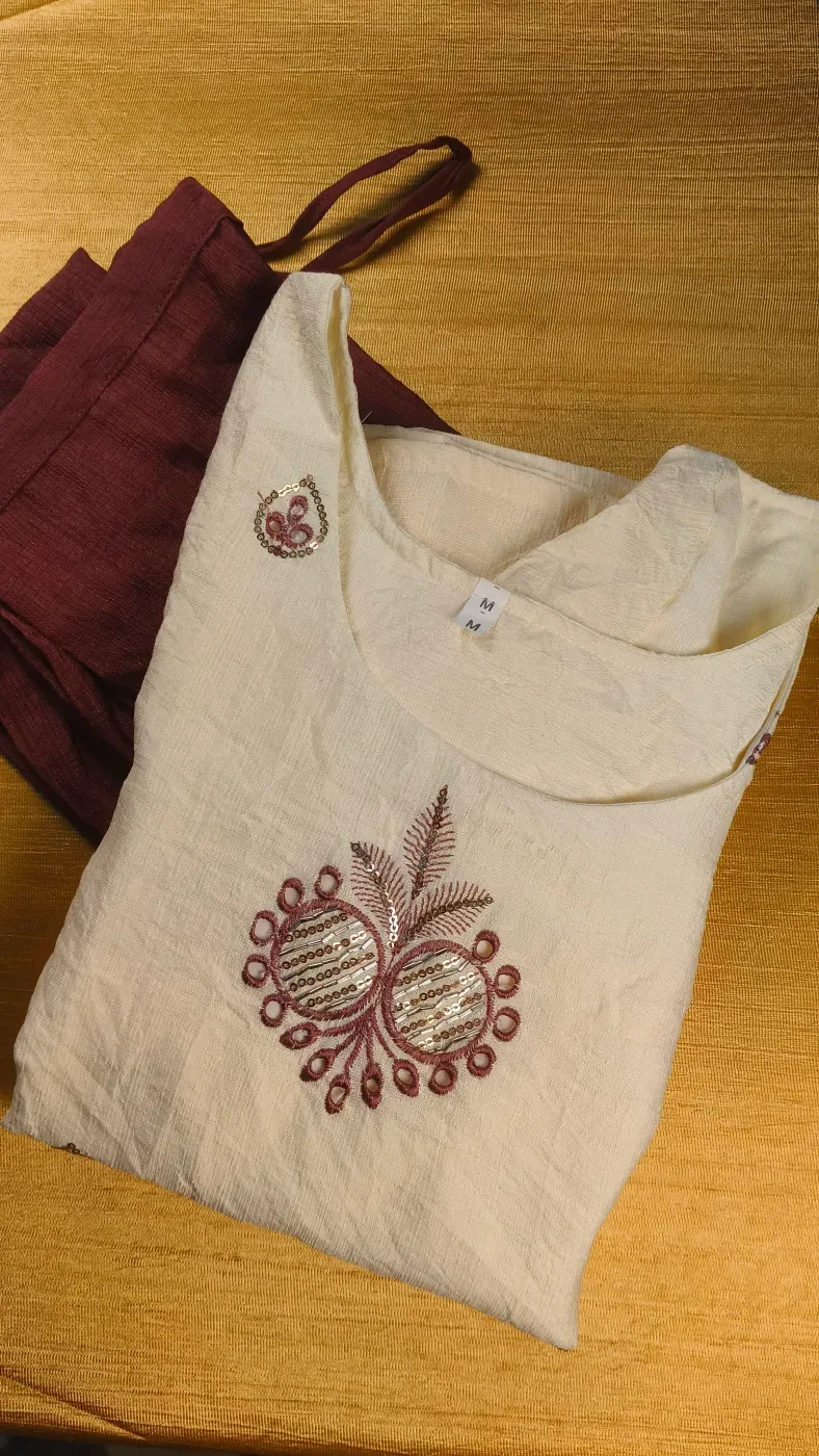 Crushed fabric with embroidery - Onion Pink 2
