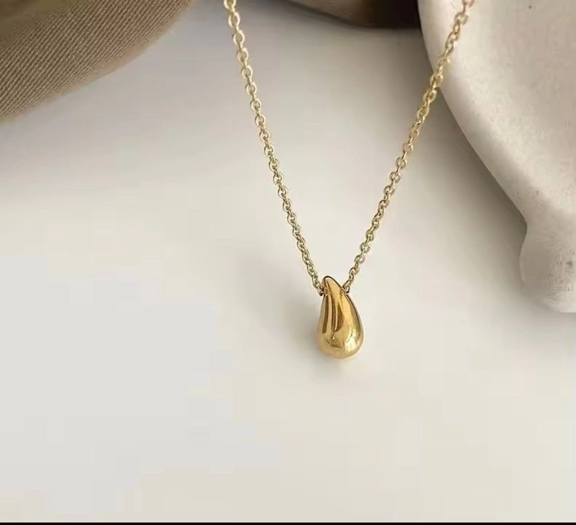 Anti Tarnish Water drop necklace - Gold 4