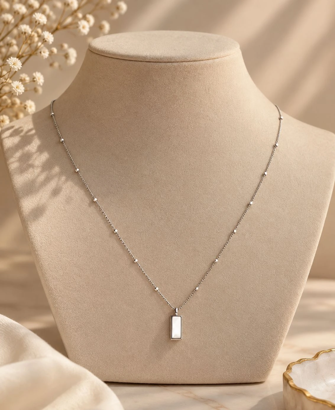 Anti Tarnish Glossy brick 
necklace - Silver 1