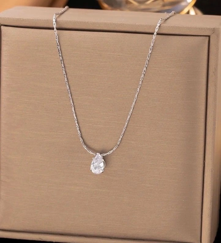 Anti-Tarnish Round Link Chain Drop-Shaped Necklace – Silver 3