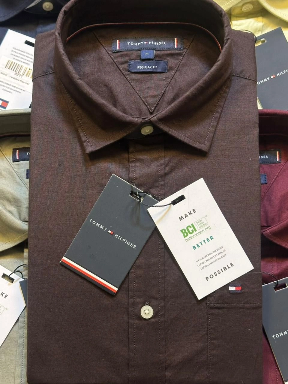 TOMMY HILFIGER SHIRT FE6278HYR WITH BRAND BILL 4