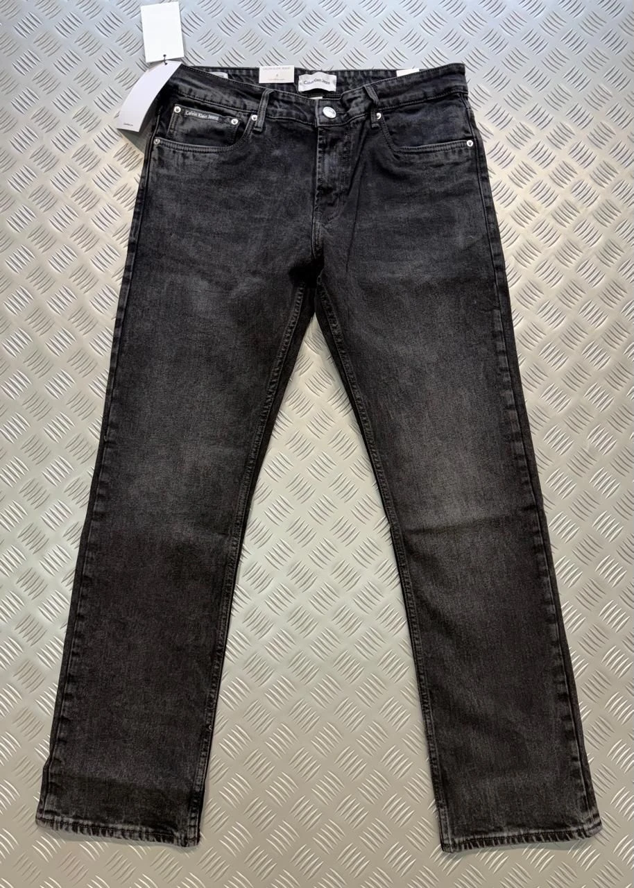 CALVIN KLEIN ( CK) JEANS DENIM WITH BRAND BILL 10