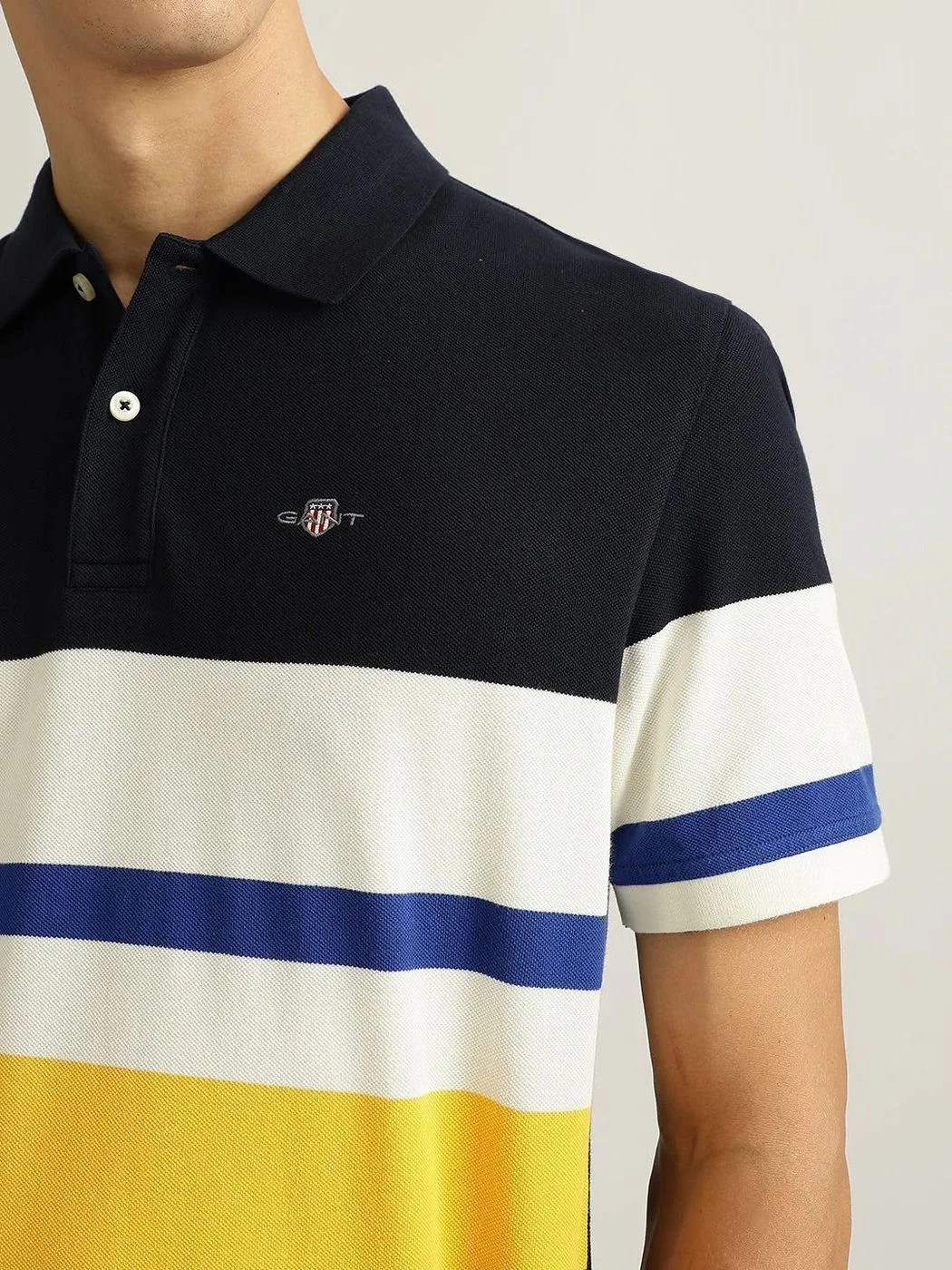 GANT POLO TSHIRT WITH BRAND BILL 10