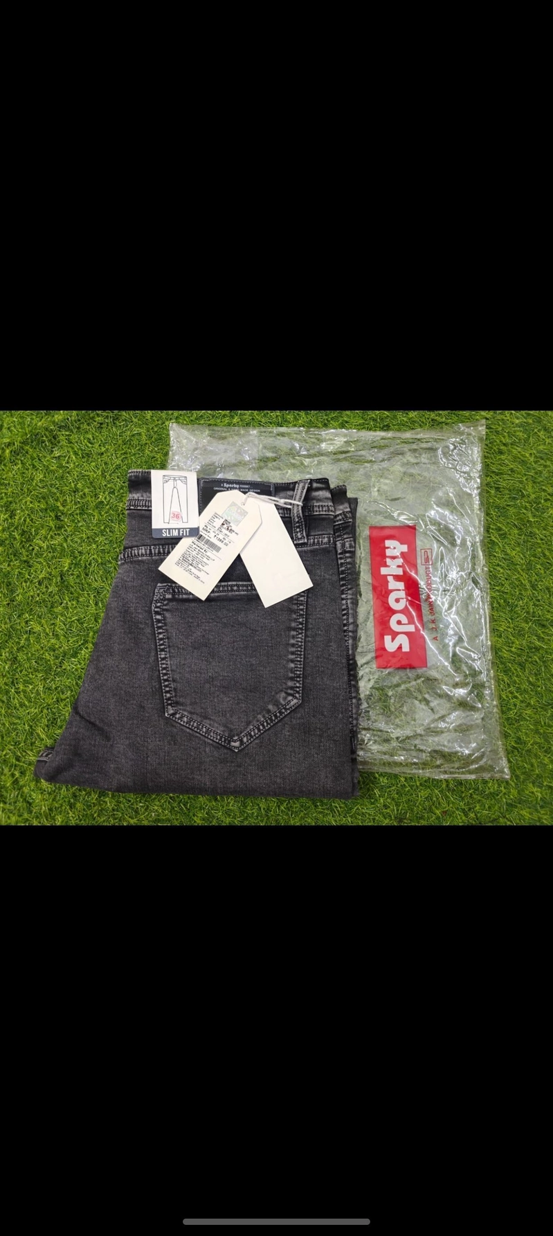 SPARKY STRIGHT FIT JEANS
WITH BRAND BILL 3