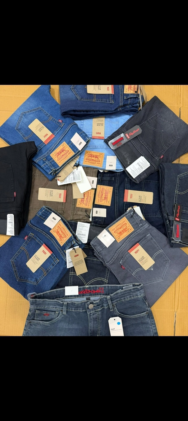 LEVIS RED LOOP DENIM WITH BRAND BILL 1