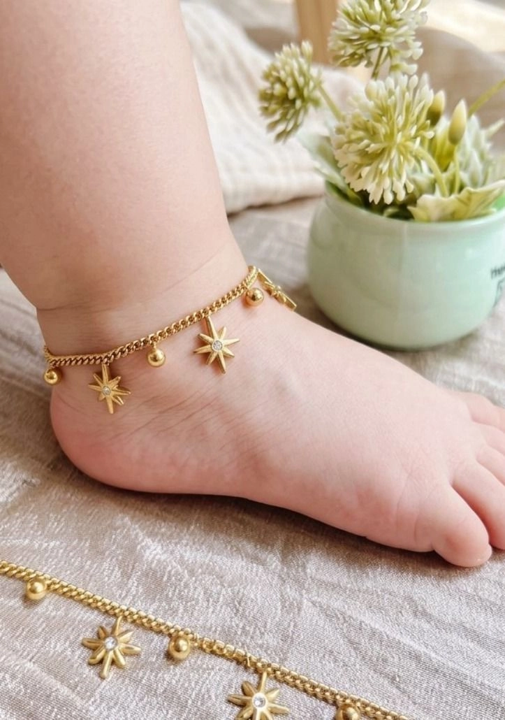 Star and ball charm kids Anklets