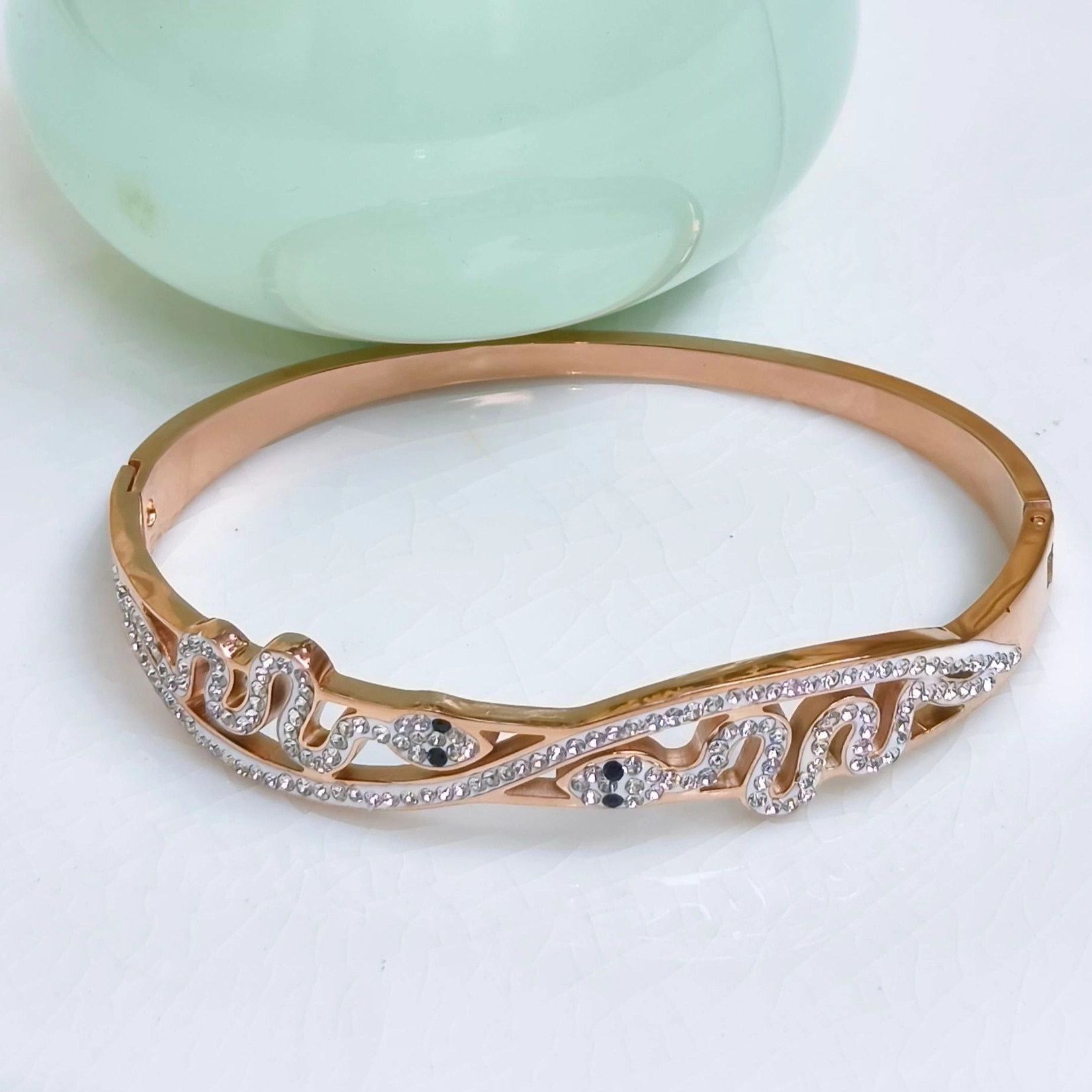 Rose gold Snake bangle 1