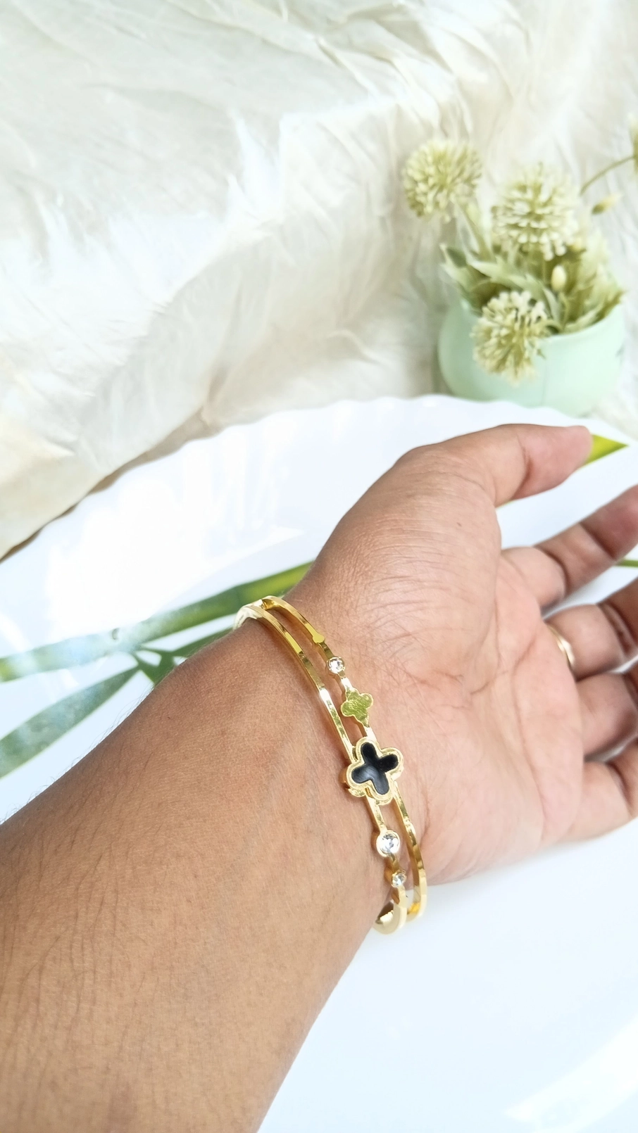 Plus bangle 2