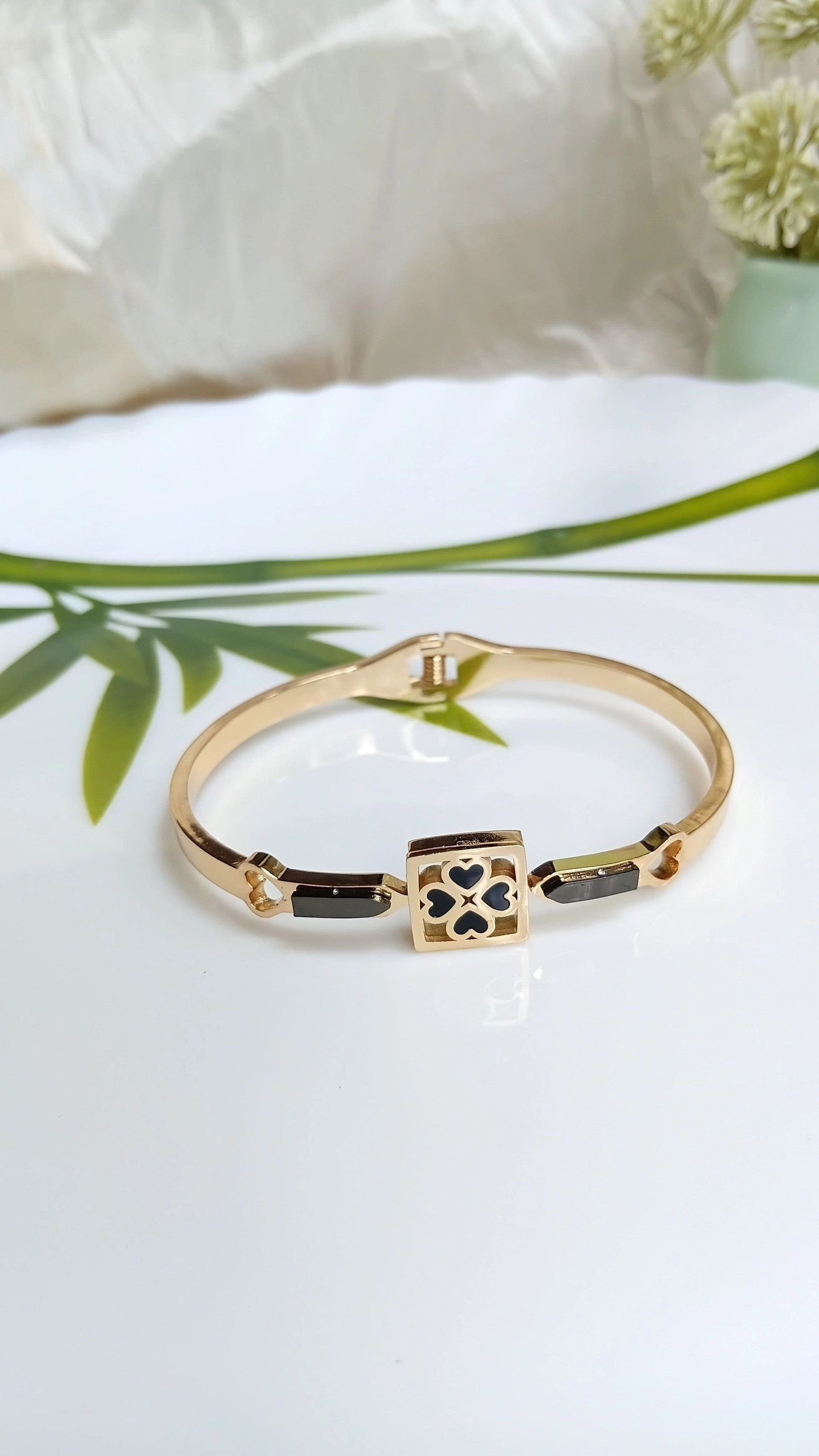 Square and heart bangle 1