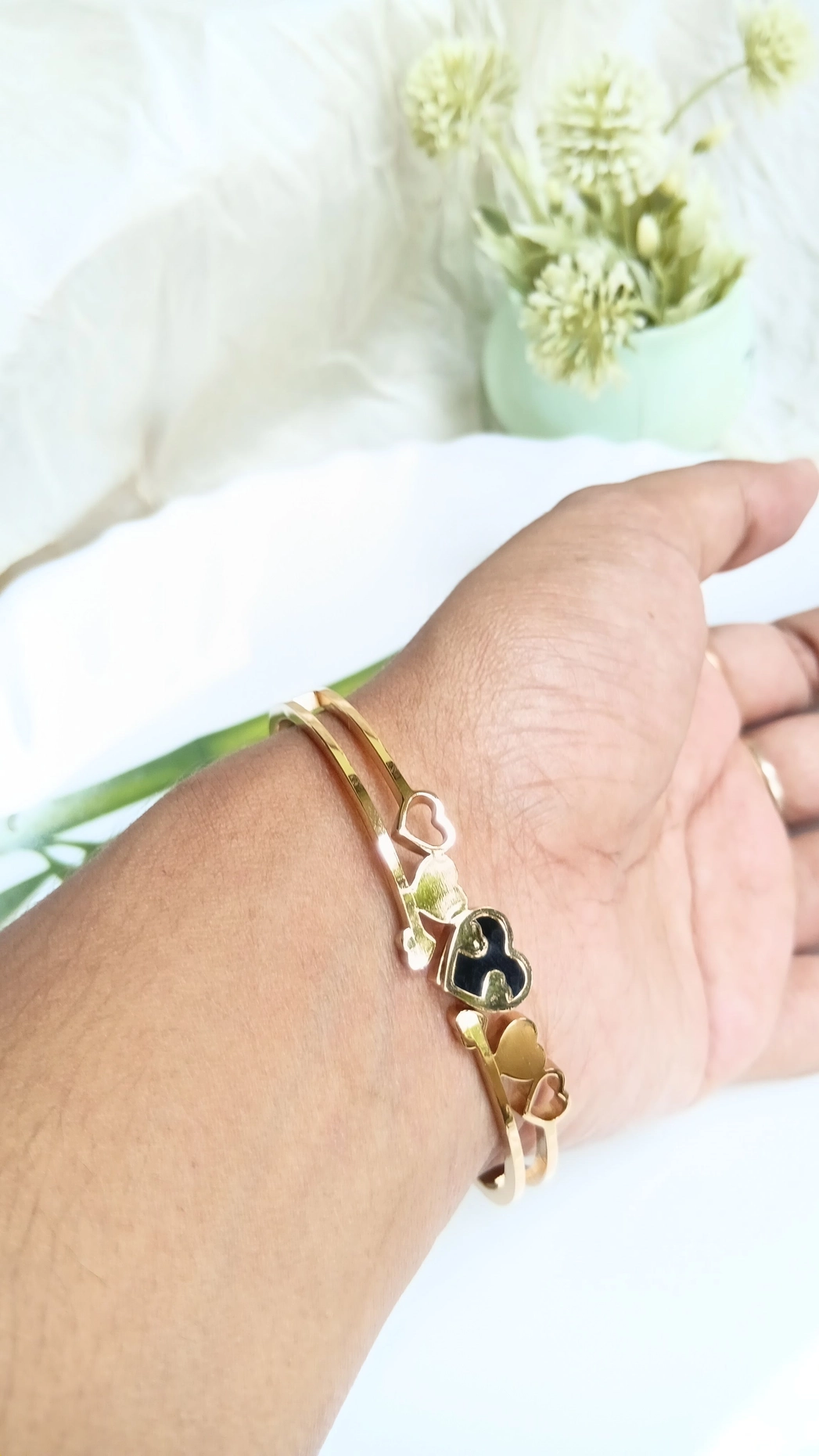 Oval bangle 2