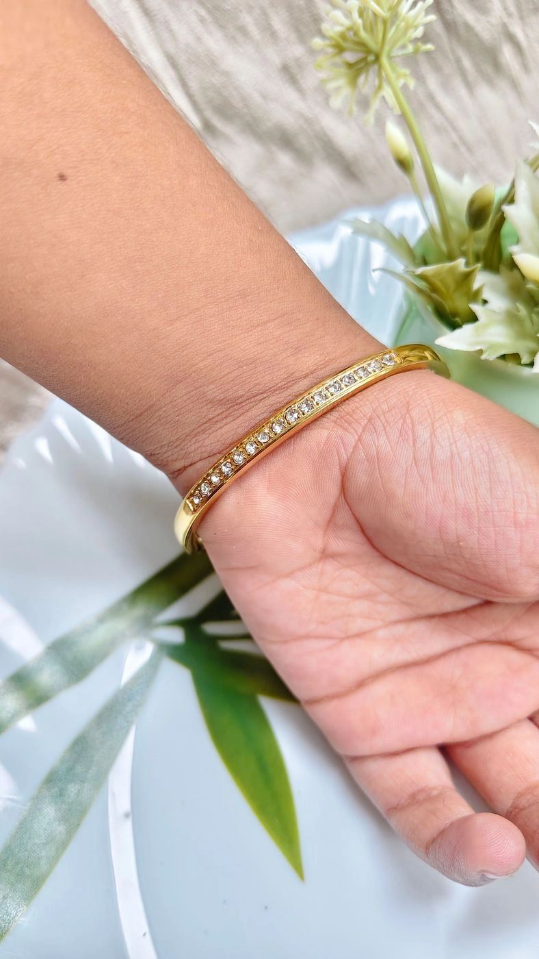 AD stone Kids bangle 2
