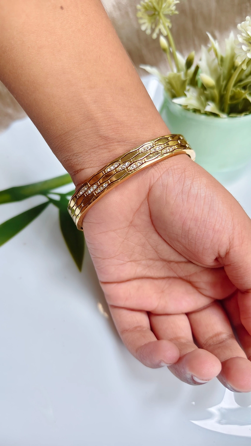 Brick baby bangle 2