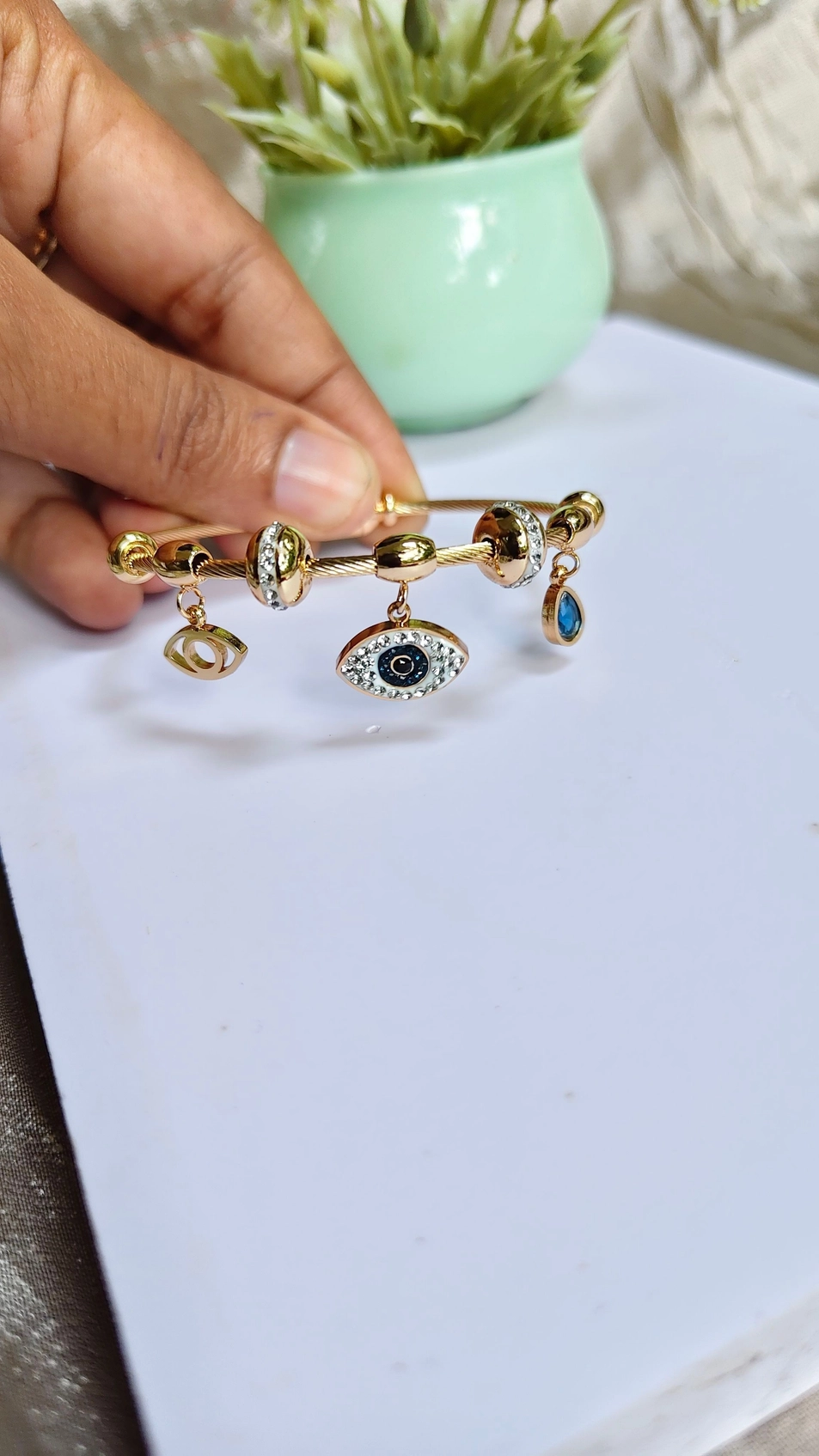 Evil eye hanging magnetic baby bangle 2