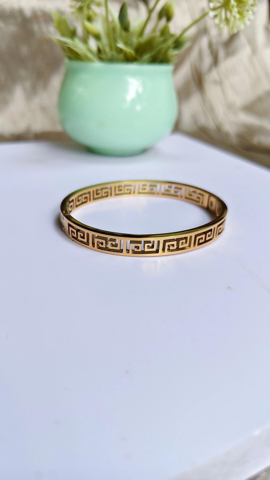 Roller baby bangle