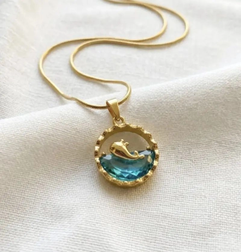 Aqua fish pentant necklace