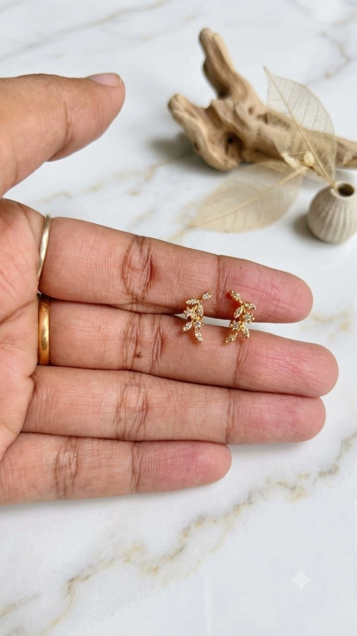 Curved large leaf ball back earrings