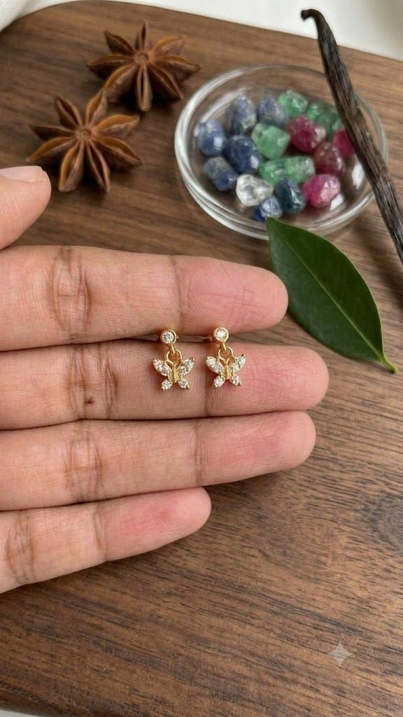 Hanging butterfly ball back earrings