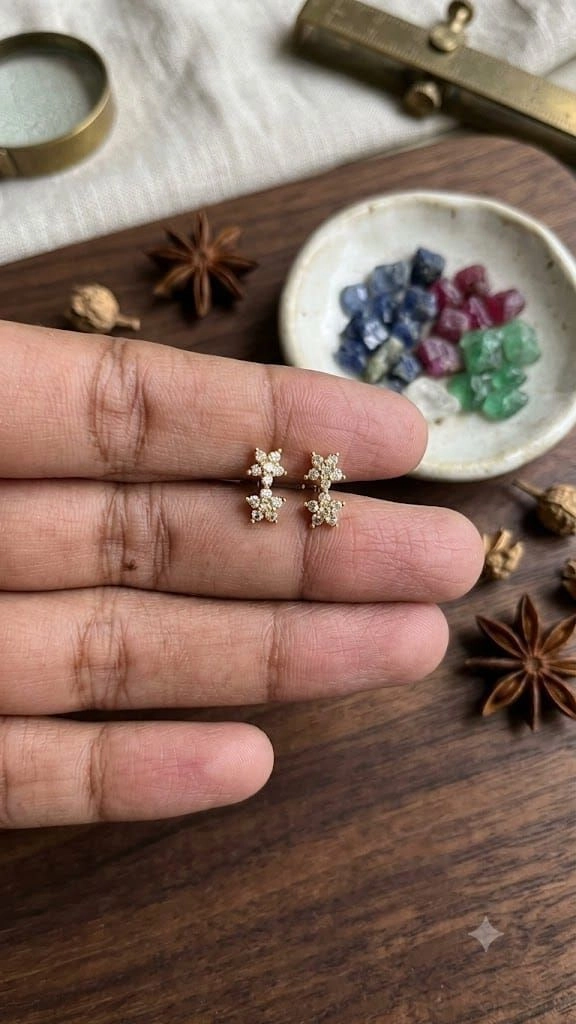Double star stud ball back earrings