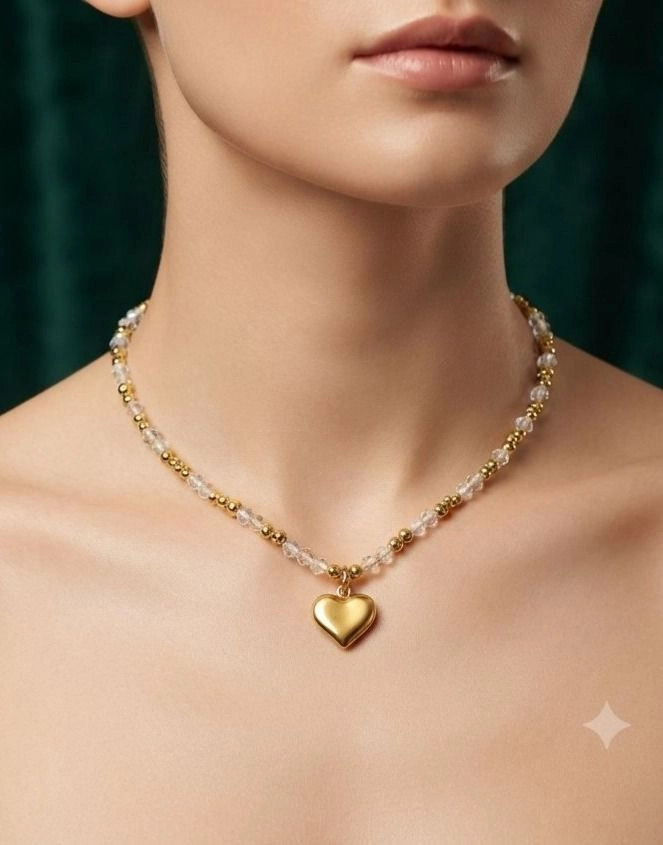 Gold and white pearl necklace
