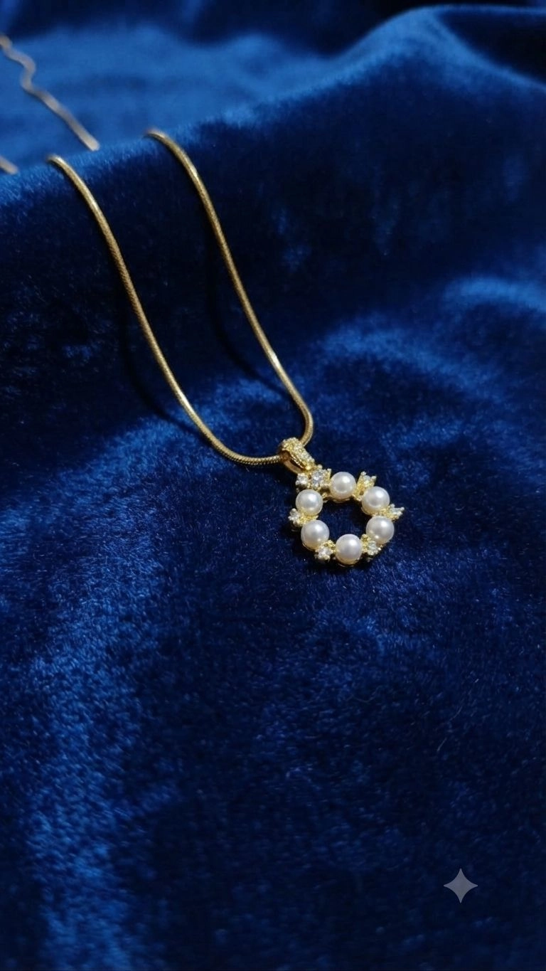 Round pearl necklace