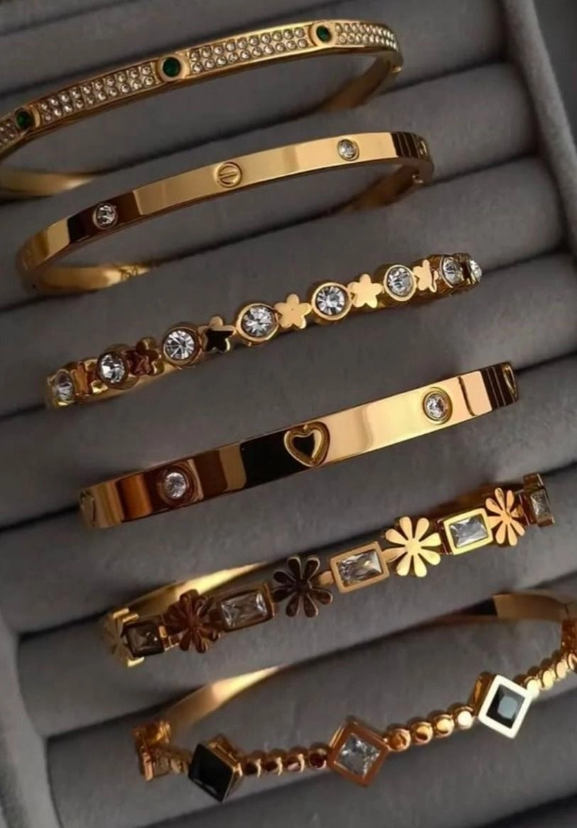 Regular bangles