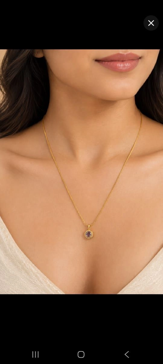 Small stone pentant