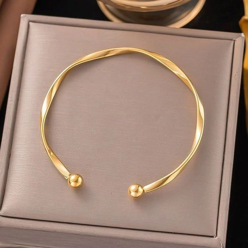 Twisted cuff bangle
