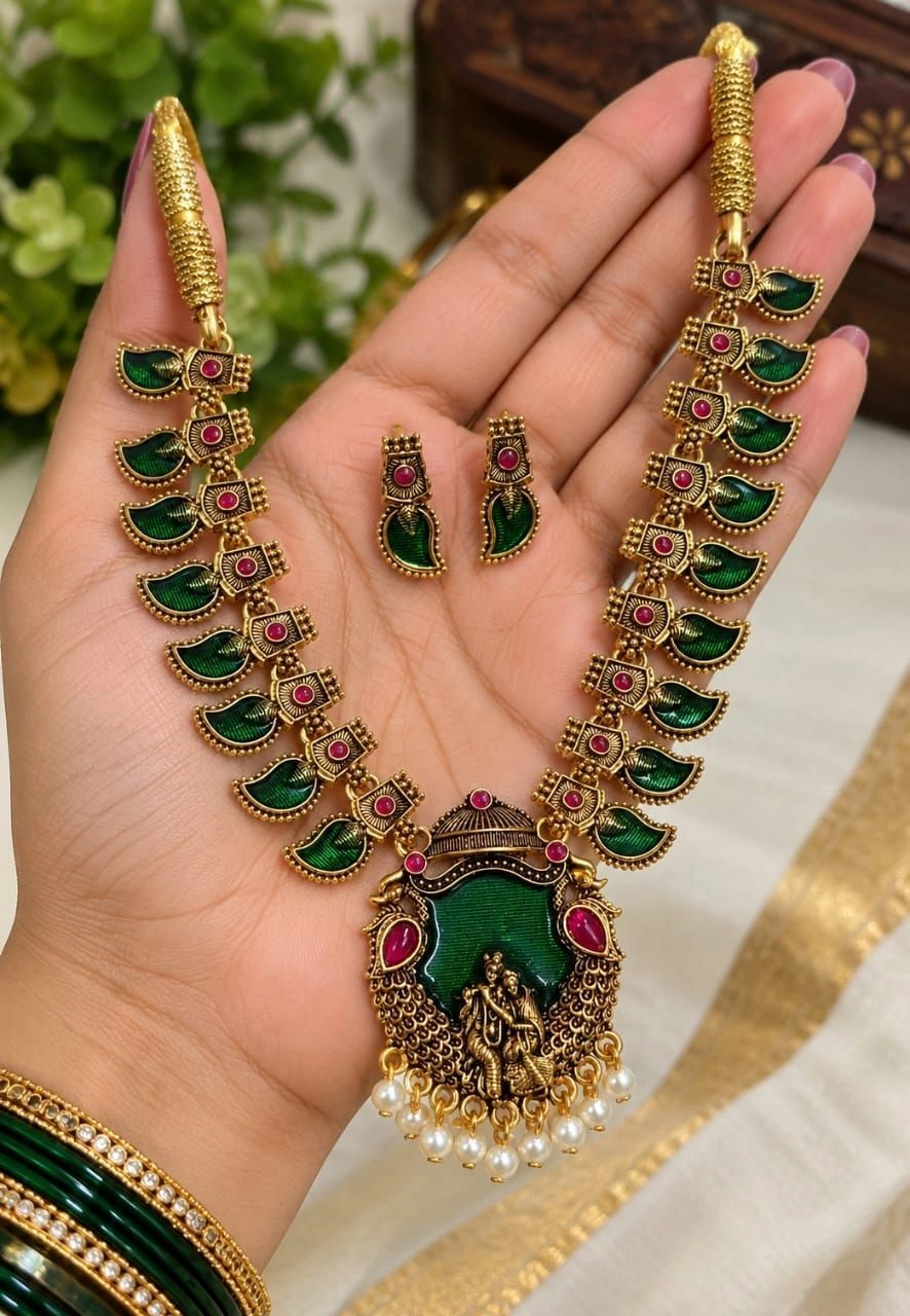 Antique Temple Green & Ruby Necklace Set