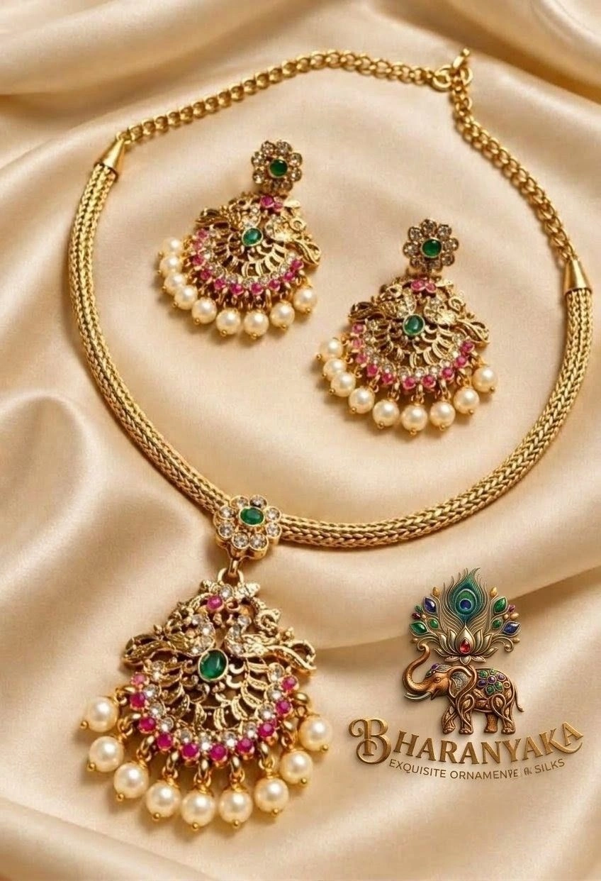 Antique Temple Ruby & Green Stone Necklace Set 1