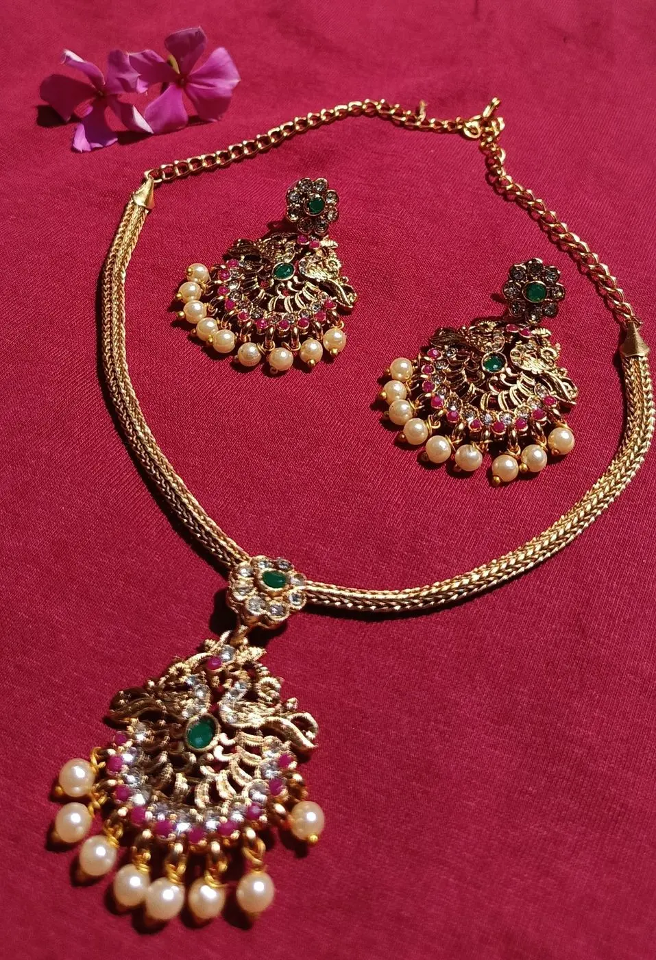 Antique Temple Ruby & Green Stone Necklace Set 3