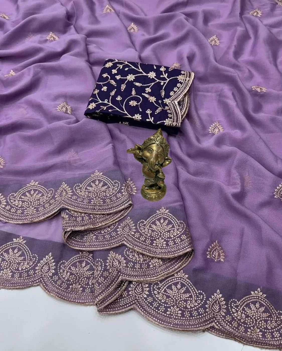 🌹 *Fancy Embroidery sarees* 18