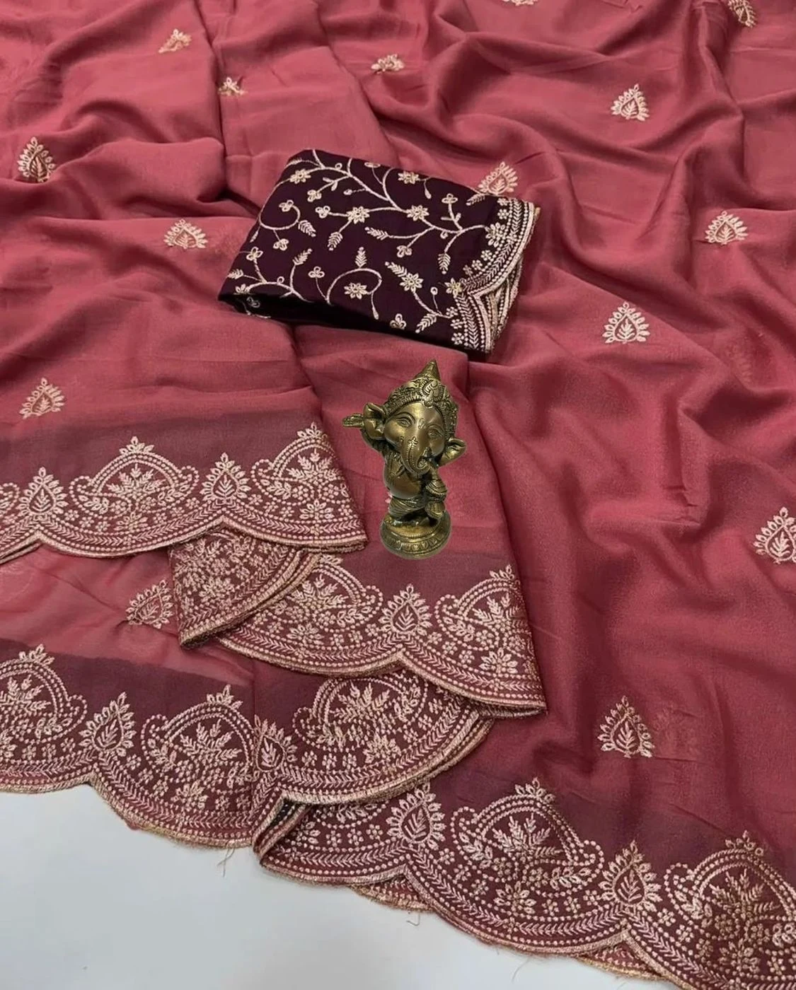 🌹 *Fancy Embroidery sarees* 19