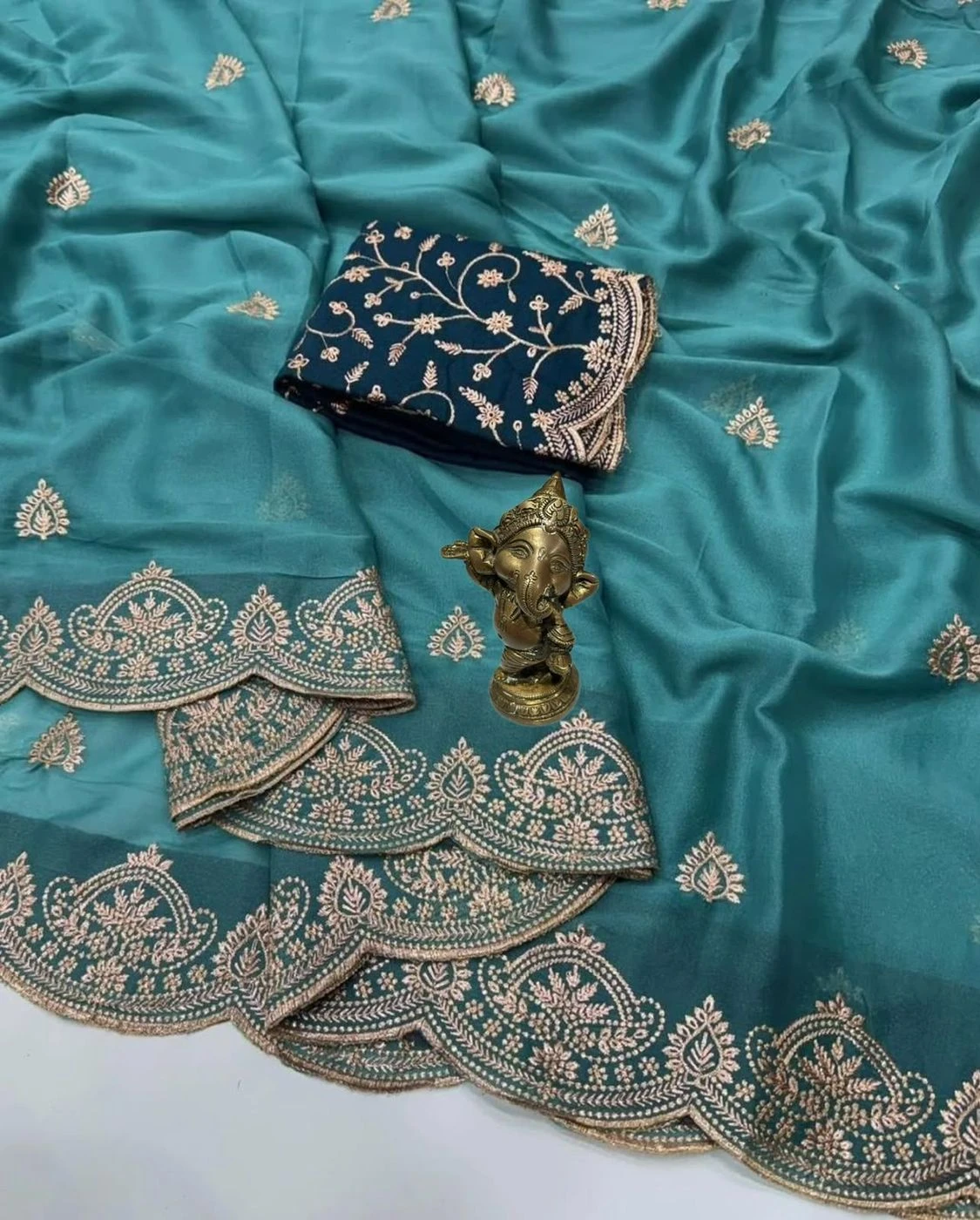 🌹 *Fancy Embroidery sarees* 20