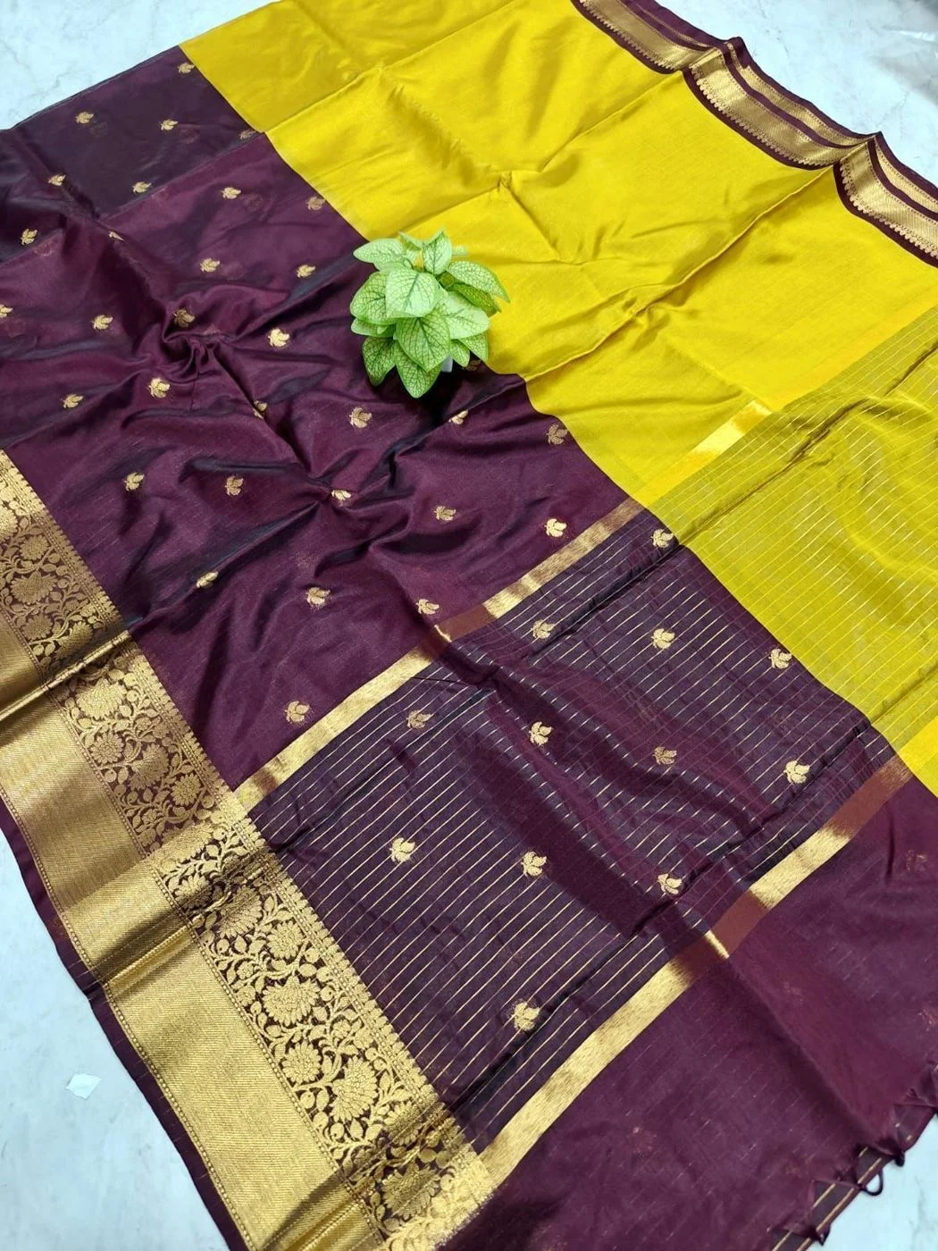 Banarasi Tssue Silk Saree with blouse 9