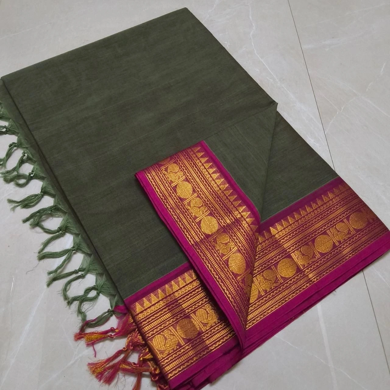 Kanchi Cotton Plain Sarees Wirthblouse 1