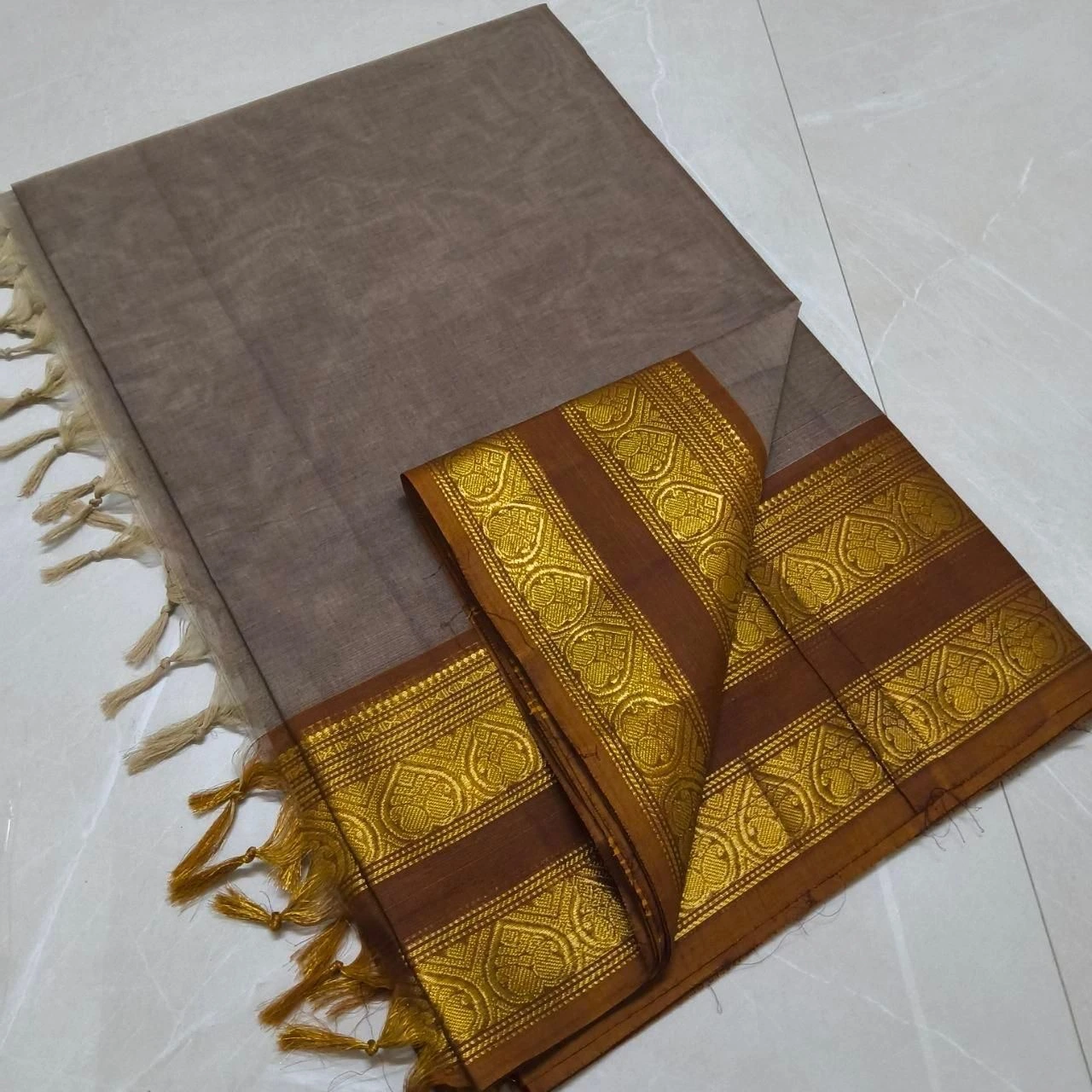 Kanchi Cotton Plain Sarees Wirthblouse 4